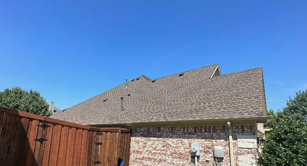 Completed roof replacement project in Cumming